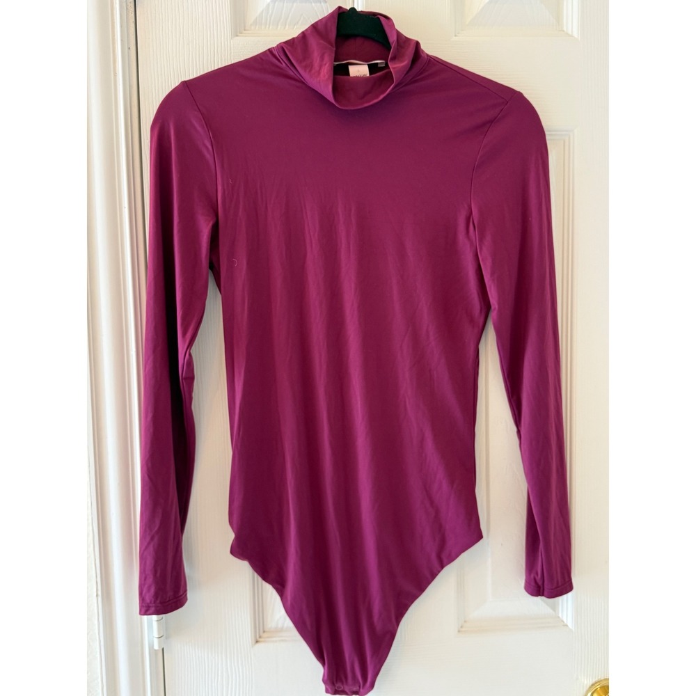Victoria's Secret Turtleneck Bodysuit Long Sleeve‎ Berry Stretch Top Women's M